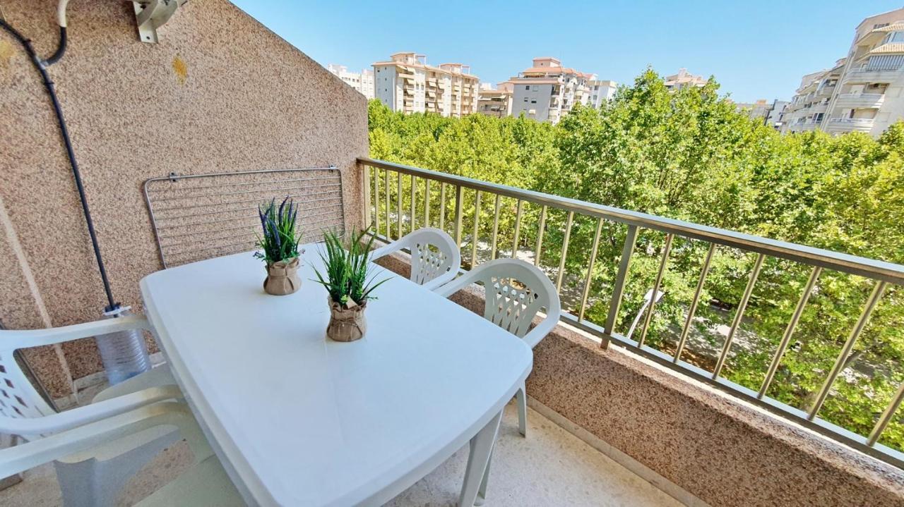 Apartament Jardines Gandia- Solo Familias Playa de Gandia Zewnętrze zdjęcie