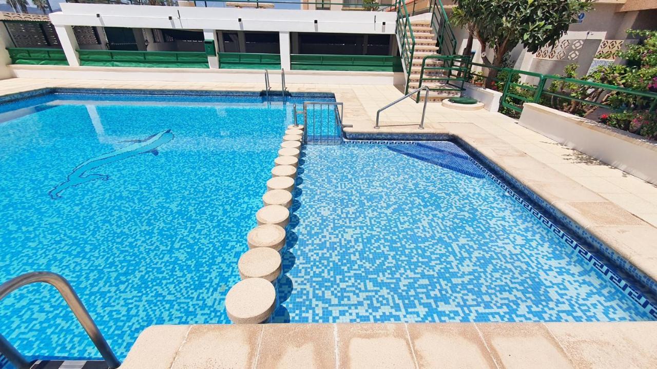 Apartament Jardines Gandia- Solo Familias Playa de Gandia Zewnętrze zdjęcie