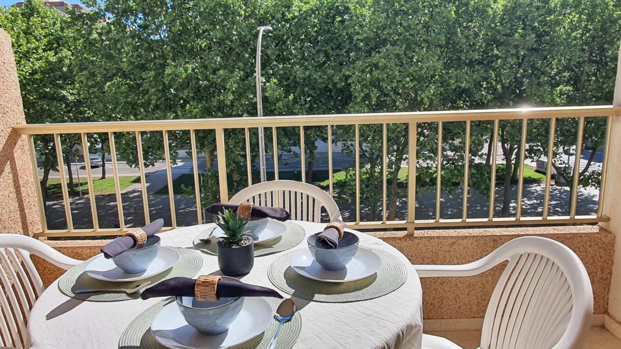 Apartament Jardines Gandia- Solo Familias Playa de Gandia Zewnętrze zdjęcie